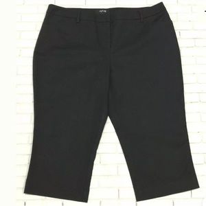 APT 9 Black Stretch Casual Capri